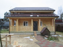 Дом 9.5х9м клееный брус